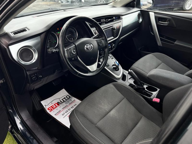 TOYOTA AURIS TOURING SPORTS 2014