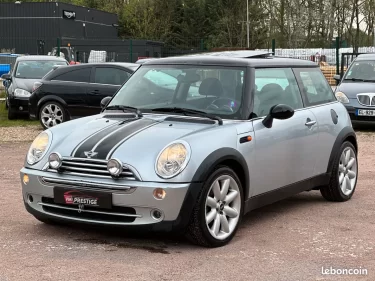 Mini Cooper 1,6L 115 CV / Toit panoramique Ouvrant / Carnet d'entretien / Paiement 4X Possible