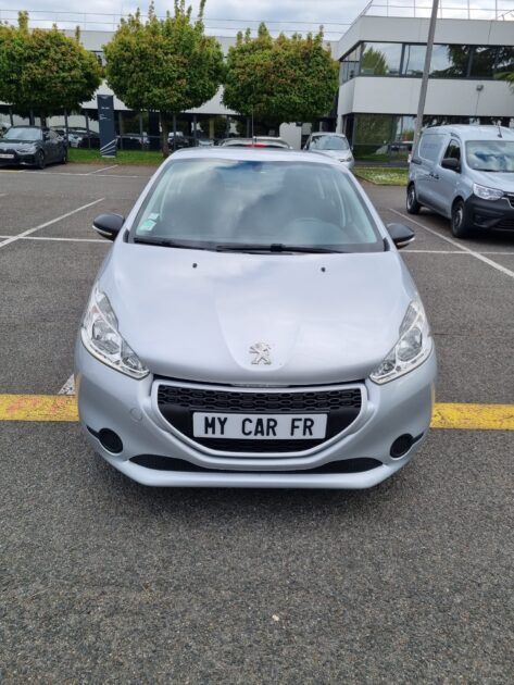 PEUGEOT 208 I 2014