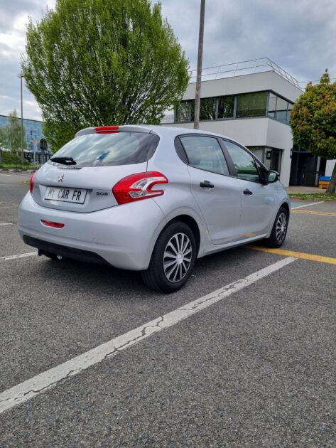 PEUGEOT 208 I 2014