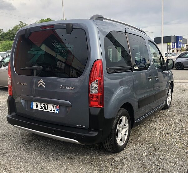 PEUGEOT BERLINGO 2009