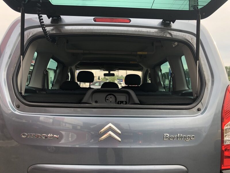 PEUGEOT BERLINGO 2009