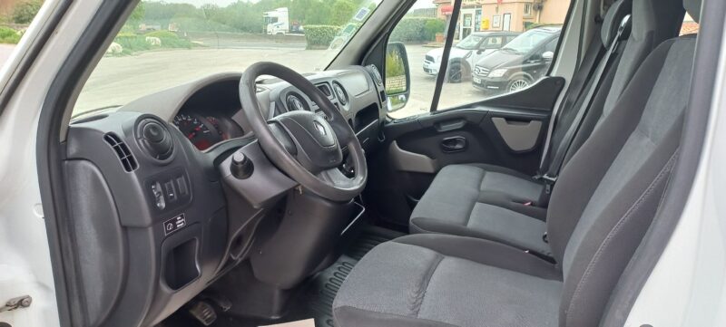 RENAULT MASTER III 7 PLACES 1ERMAIN 2013