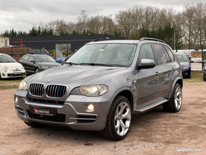 BMW X5 3L Diesel 235 CV E70 / Pack M / Angel Eyes / Paiement 4X Possible