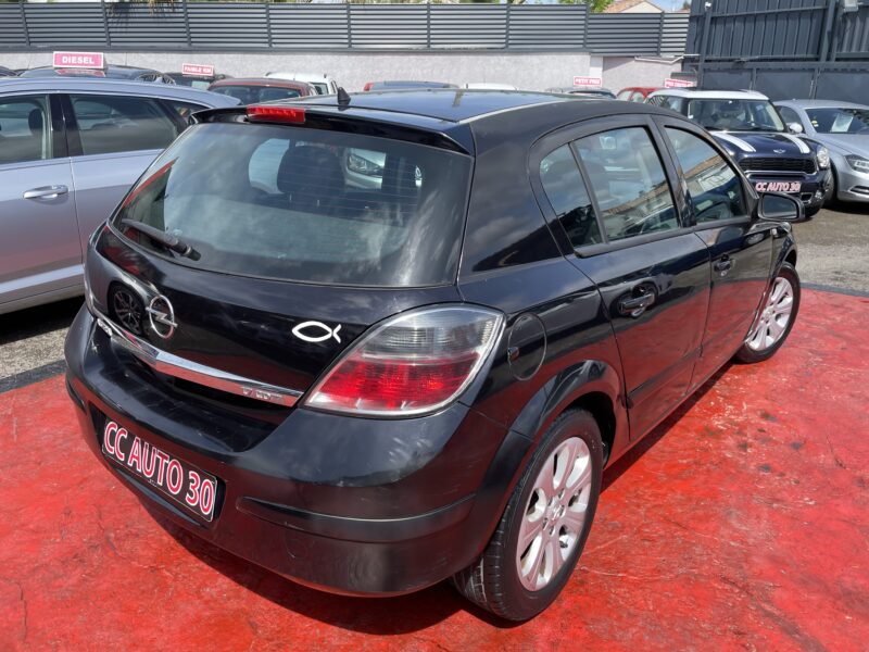 OPEL ASTRA 2008