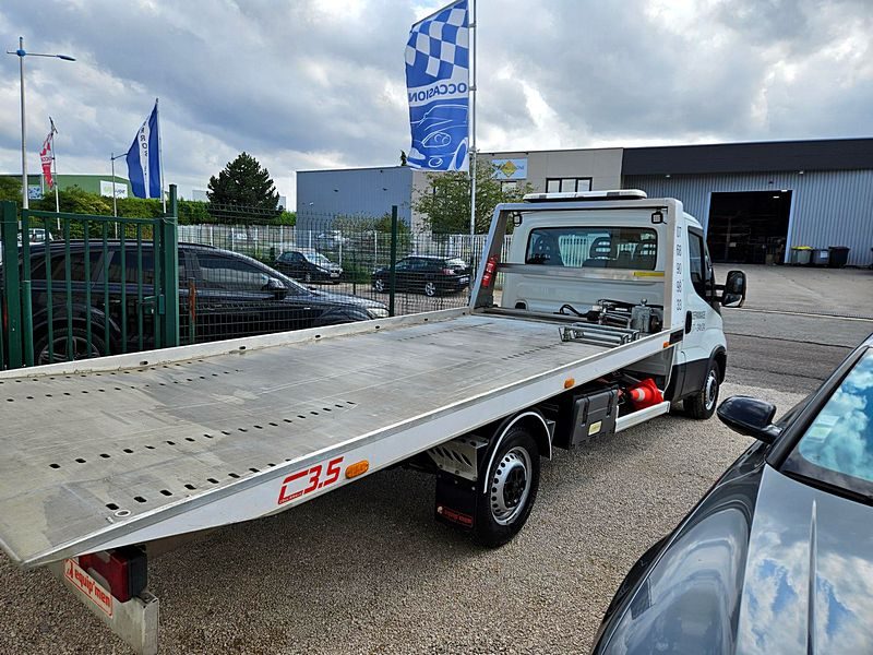 IVECO 35S16 2021