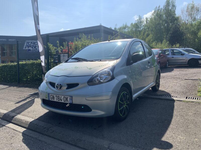 TOYOTA AYGO 1.0i 70CV