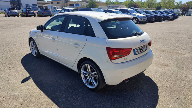 AUDI A1 Sportback 1.6 TDI 90cv S-LINE