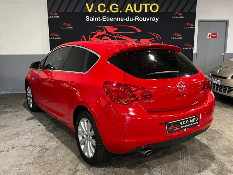 OPEL ASTRA J 2010