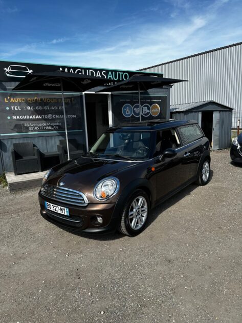 MINI MINI CLUBMAN 2011