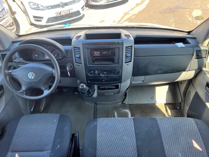 VOLKSWAGEN CRAFTER 30-50 PLATO 2012