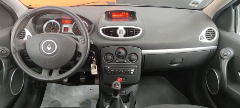 Renault CLIO III 1.5 DCI 85CH EXPRESSION CLIM