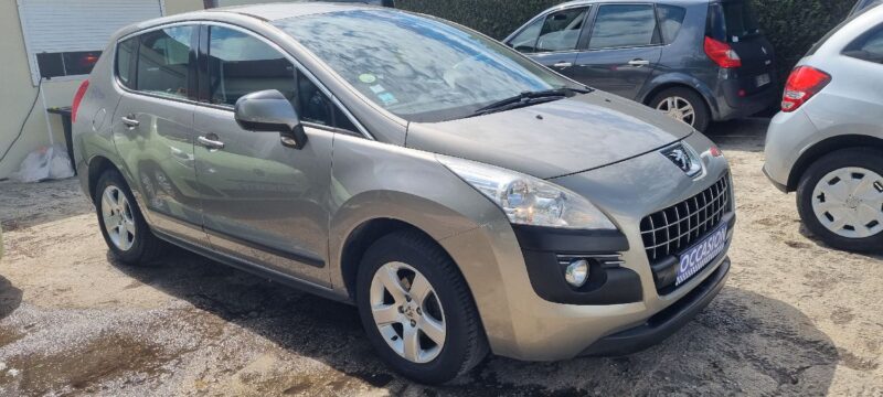 PEUGEOT 3008 1.6 HDi 112Ch PREMIUM