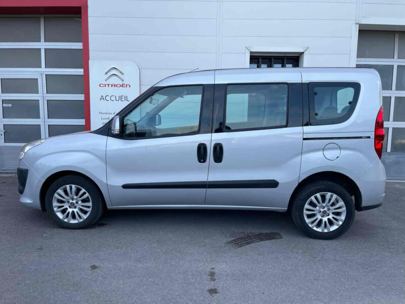 FIAT DOBLO 7 PLaces 105cv Cargo LOUNGES