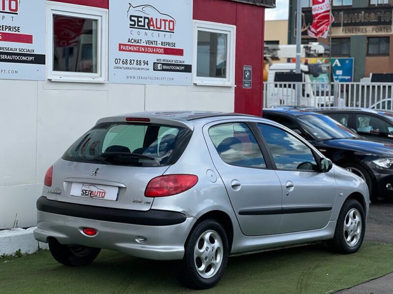 PEUGEOT 206 2004