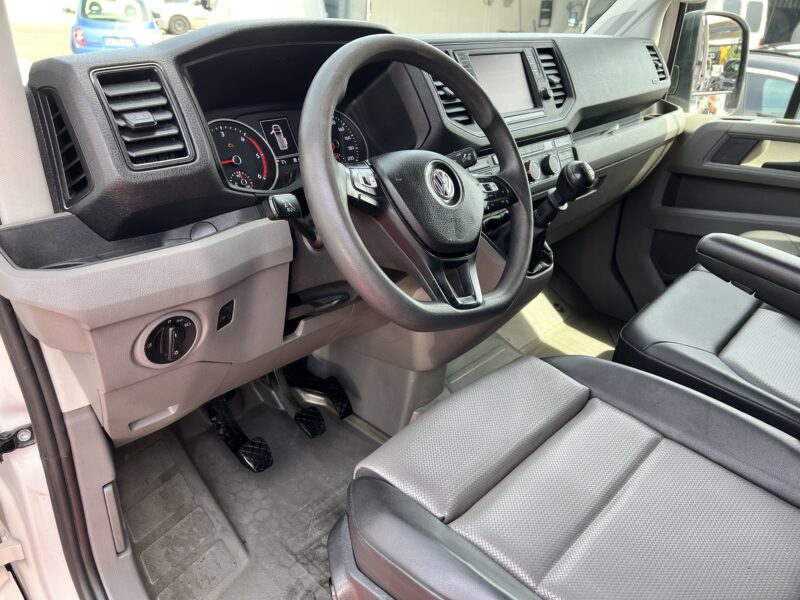 VOLKSWAGEN CRAFTER  2019