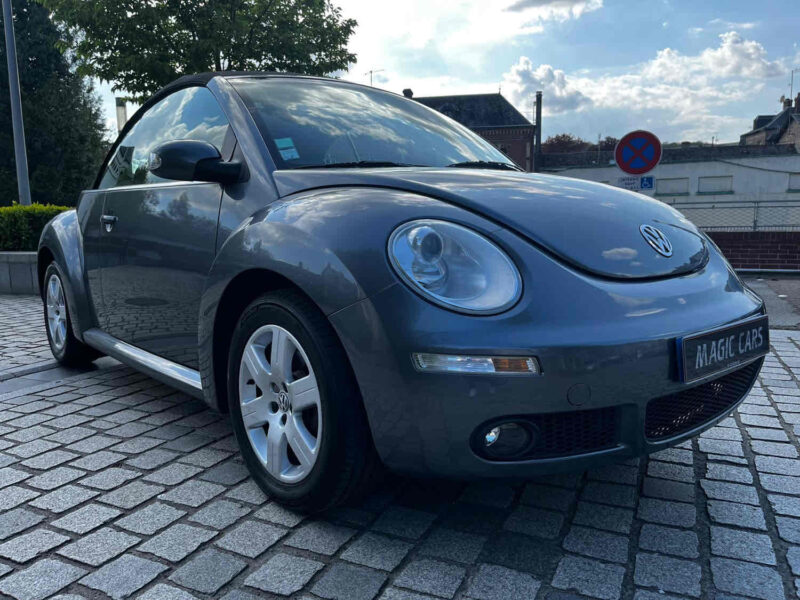 VOLKSWAGEN NEW BEETLE Décapotable 2006