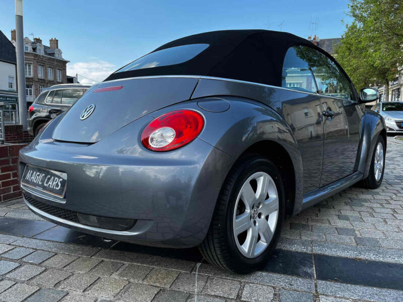 VOLKSWAGEN NEW BEETLE Décapotable 2006