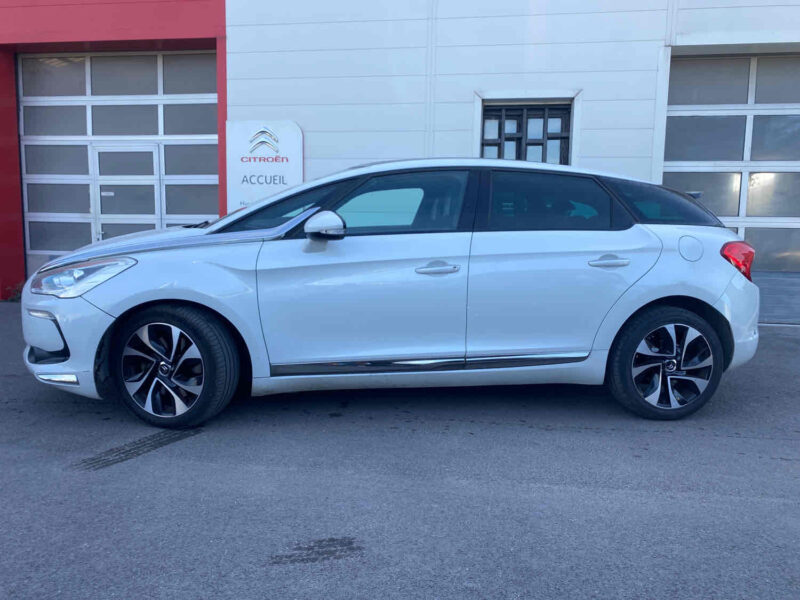 CITROEN DS5 2.0 HDi 165 Sport Chic