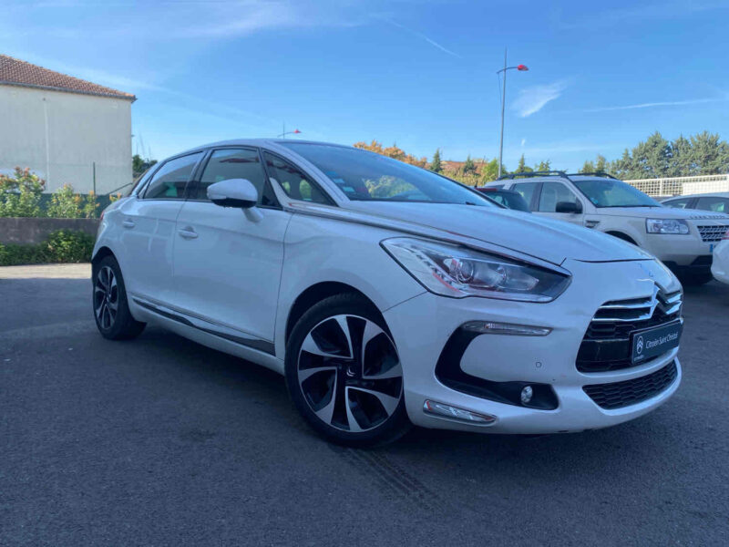 CITROEN DS5 2.0 HDi 165 Sport Chic