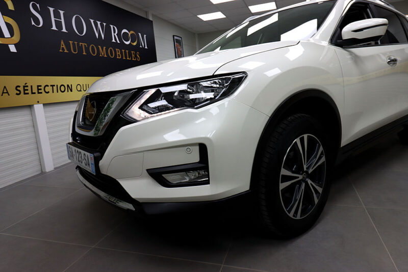 NISSAN X-TRAIL 2018