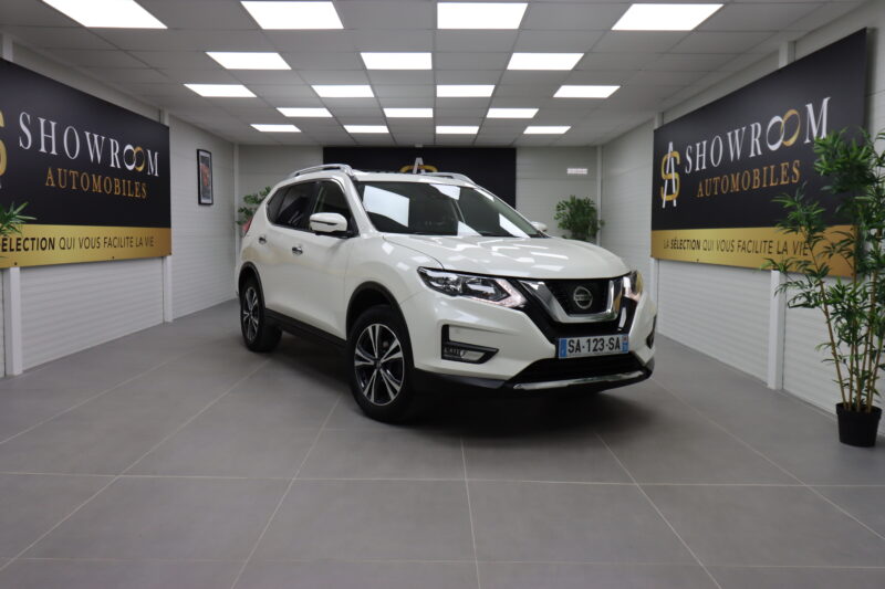 NISSAN X-TRAIL 2018