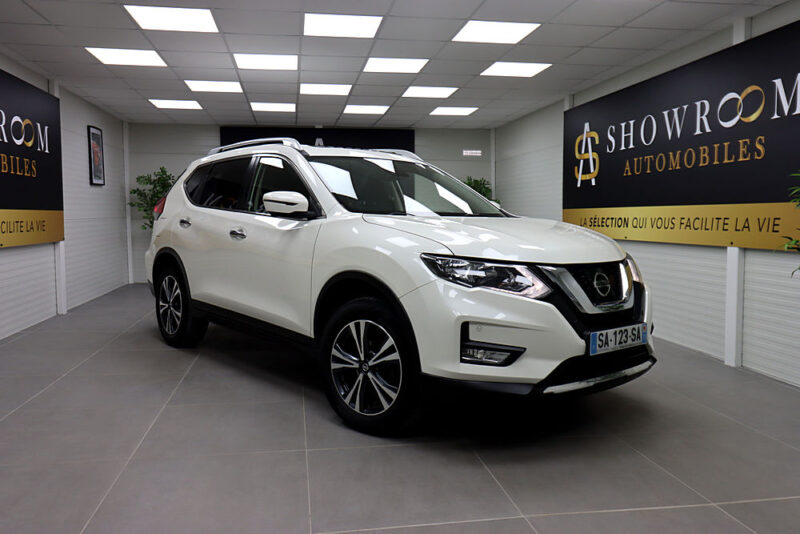 NISSAN X-TRAIL 2018