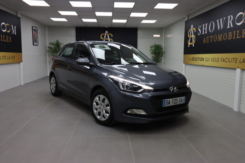 HYUNDAI I 20 2016