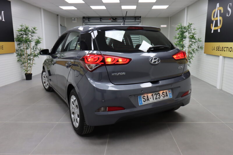 HYUNDAI I 20 2016