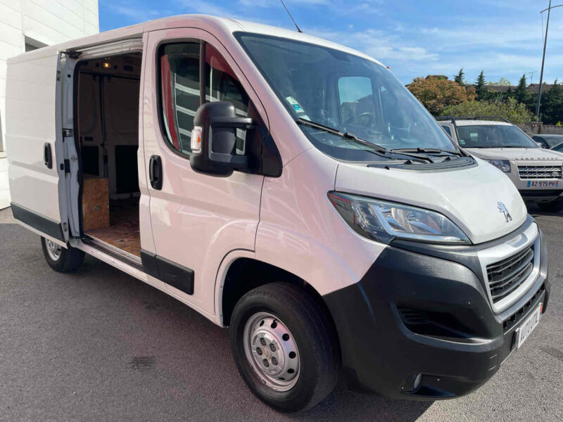 PEUGEOT BOXER Camionnette 2018