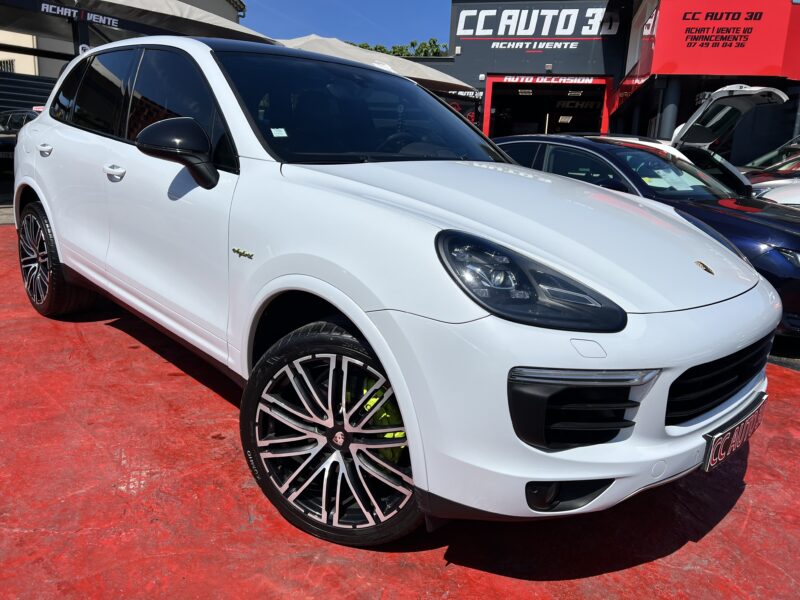 PORSCHE CAYENNE S  2014