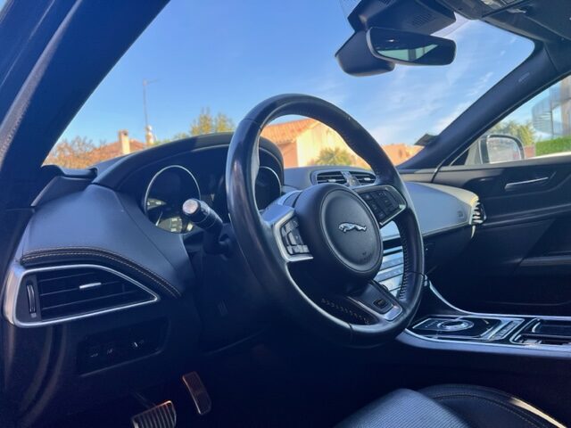 JAGUAR XE 2.0 P300 SPORT BVA AWD 2018