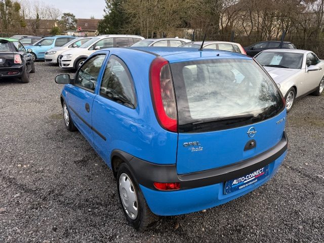 Opel Corsa 1.2 Basis 2000 - 124955 KM