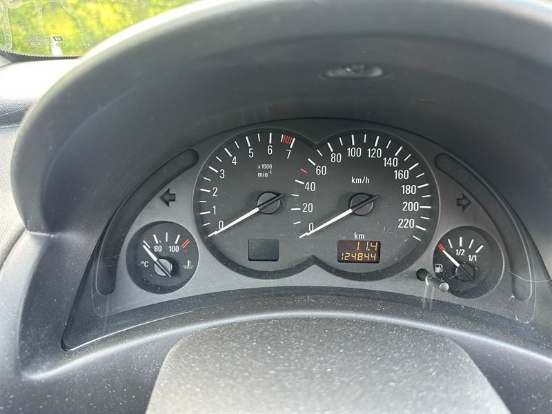 Opel Corsa 1.2 Basis 2000 - 124844 KM