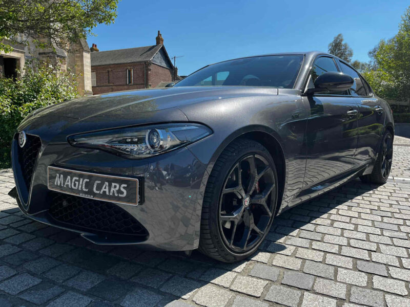 ALFA ROMEO GIULIA 2021