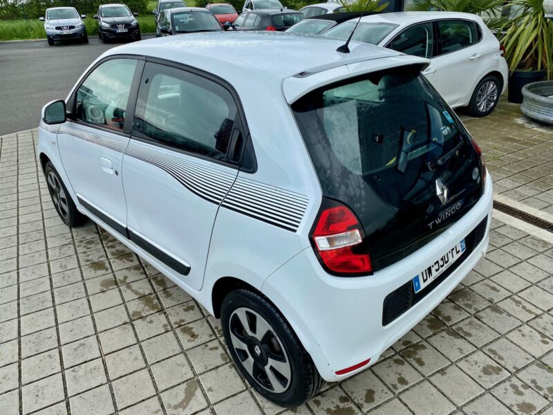 RENAULT TWINGO III 71cv 2015