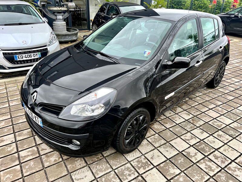 RENAULT CLIO III 1.2 75cv