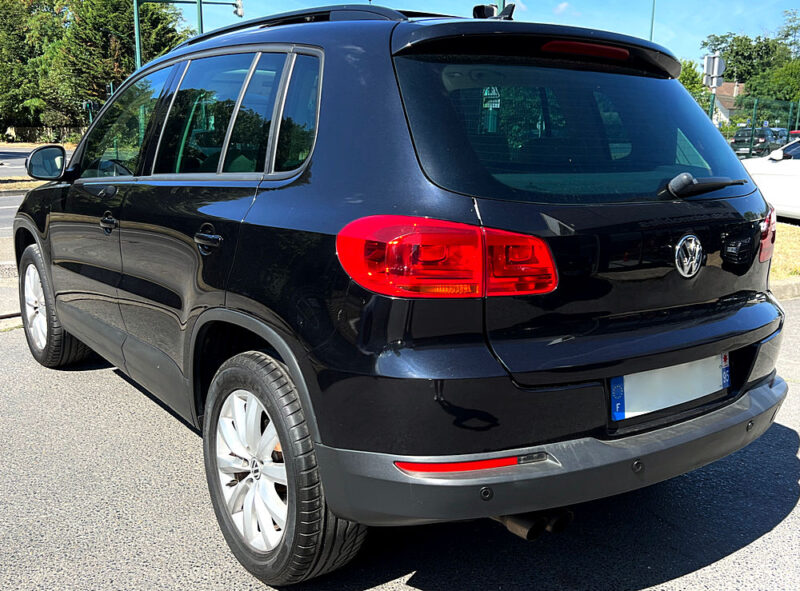 VOLKSWAGEN TIGUAN PHASE II 1.4 TSI 160 CARAT / TOIT OUVRANT CUIR GPS CAMERA CRIT AIR 1 - Garantie1an