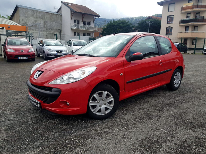 PEUGEOT  206+ 1.4i 75CV TRENDY