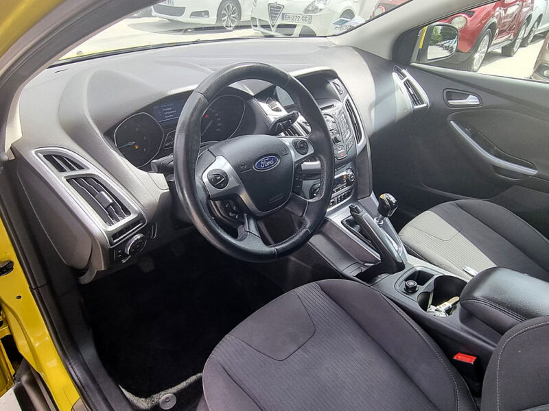 FORD FOCUS III 1.6 TDCi 115 Titanium