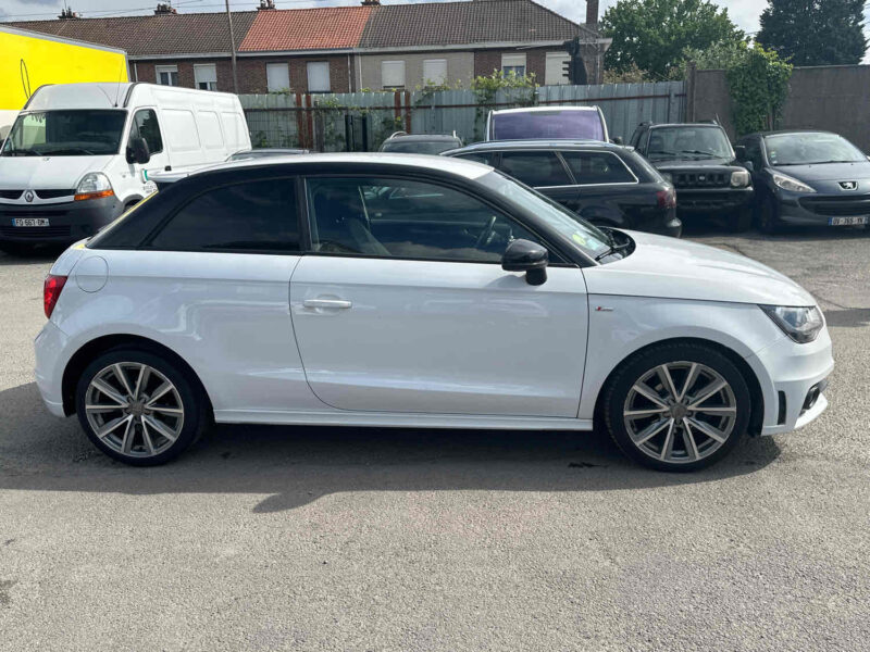 AUDI A1 TDI 90 CV S-LINE 