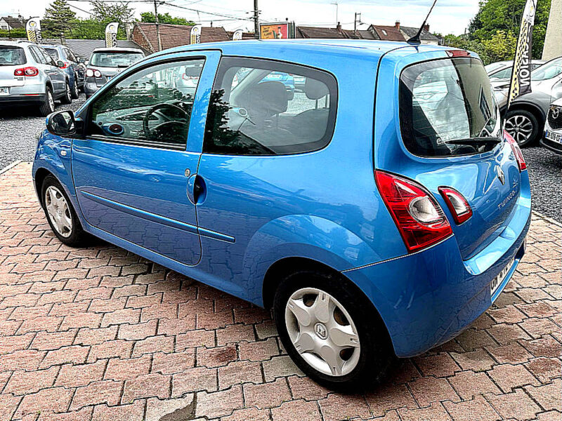 RENAULT TWINGO II 2013