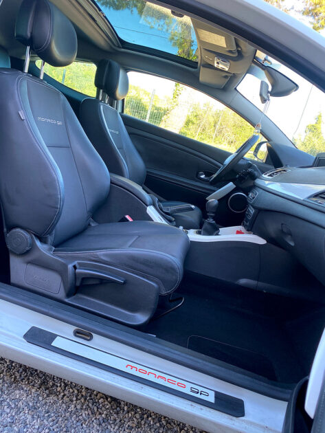 RENAULT MEGANE III Coupé 2011