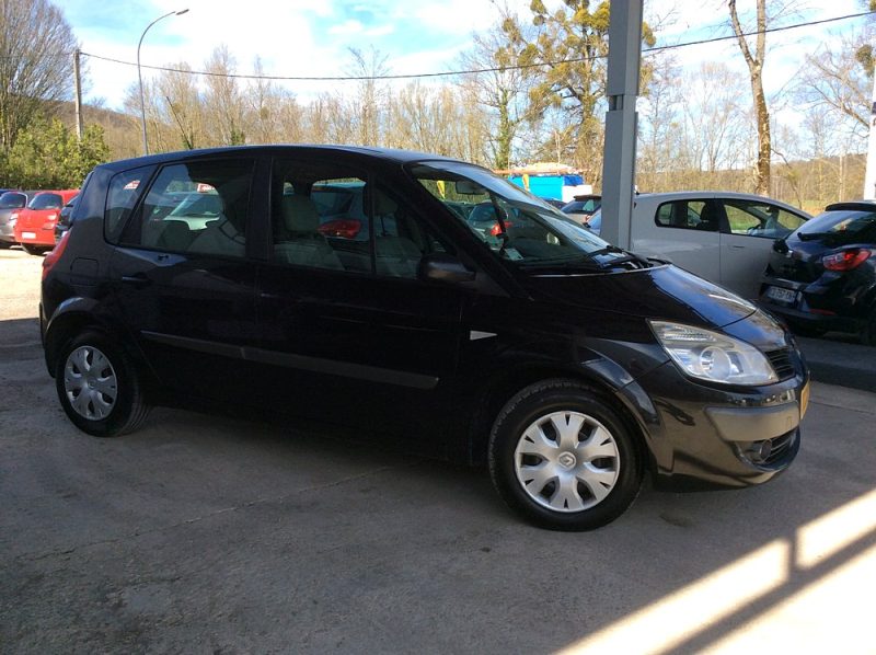 RENAULT SCÉNIC II 2007 ESSENCE CRITAIR 2