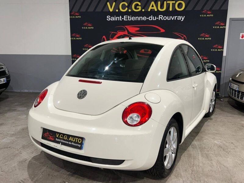 VOLKSWAGEN NEW BEETLE 2006