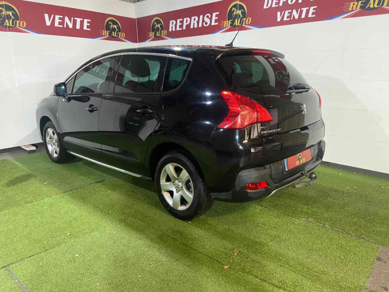 PEUGEOT 3008 Monospace 2011 1.6 HDi 110cv