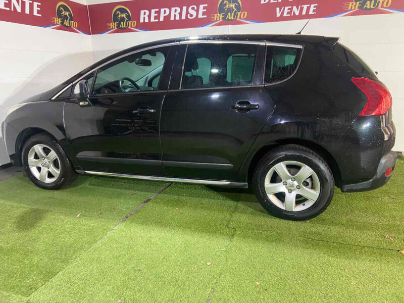 PEUGEOT 3008 Monospace 2011 1.6 HDi 110cv