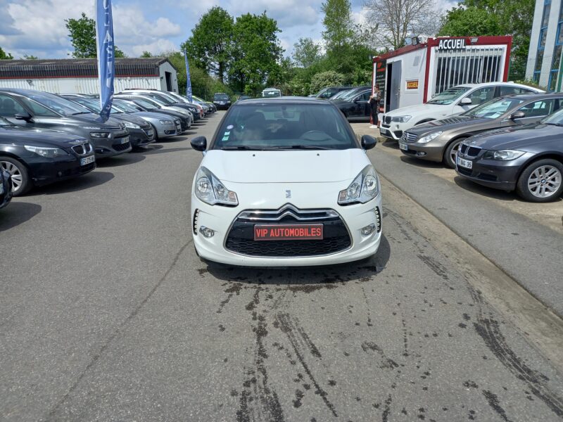 CITROEN DS3 2011