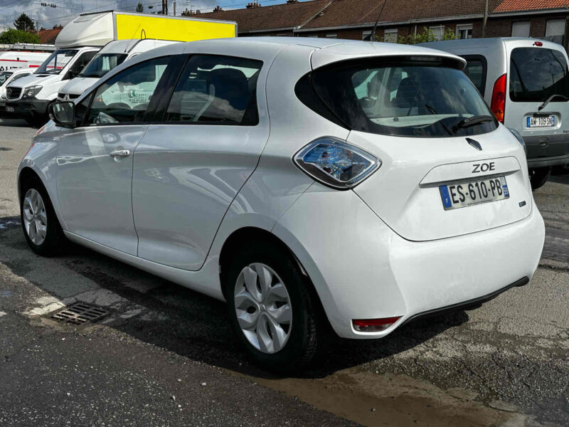 RENAULT ZOE 