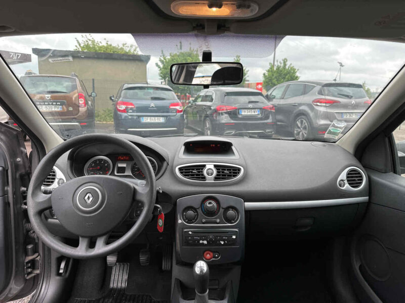 RENAULT CLIO III 2012